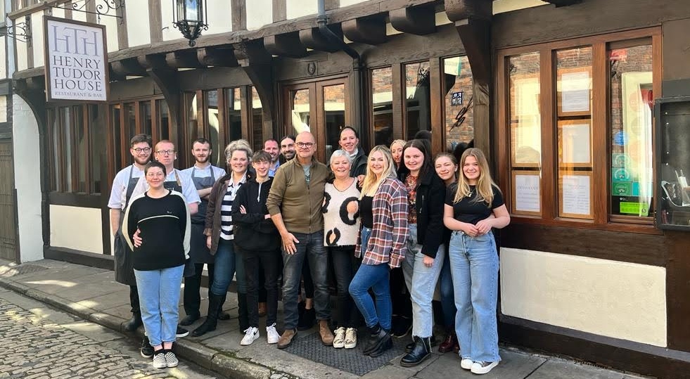 Henry Tudor House founders outside the taphouse