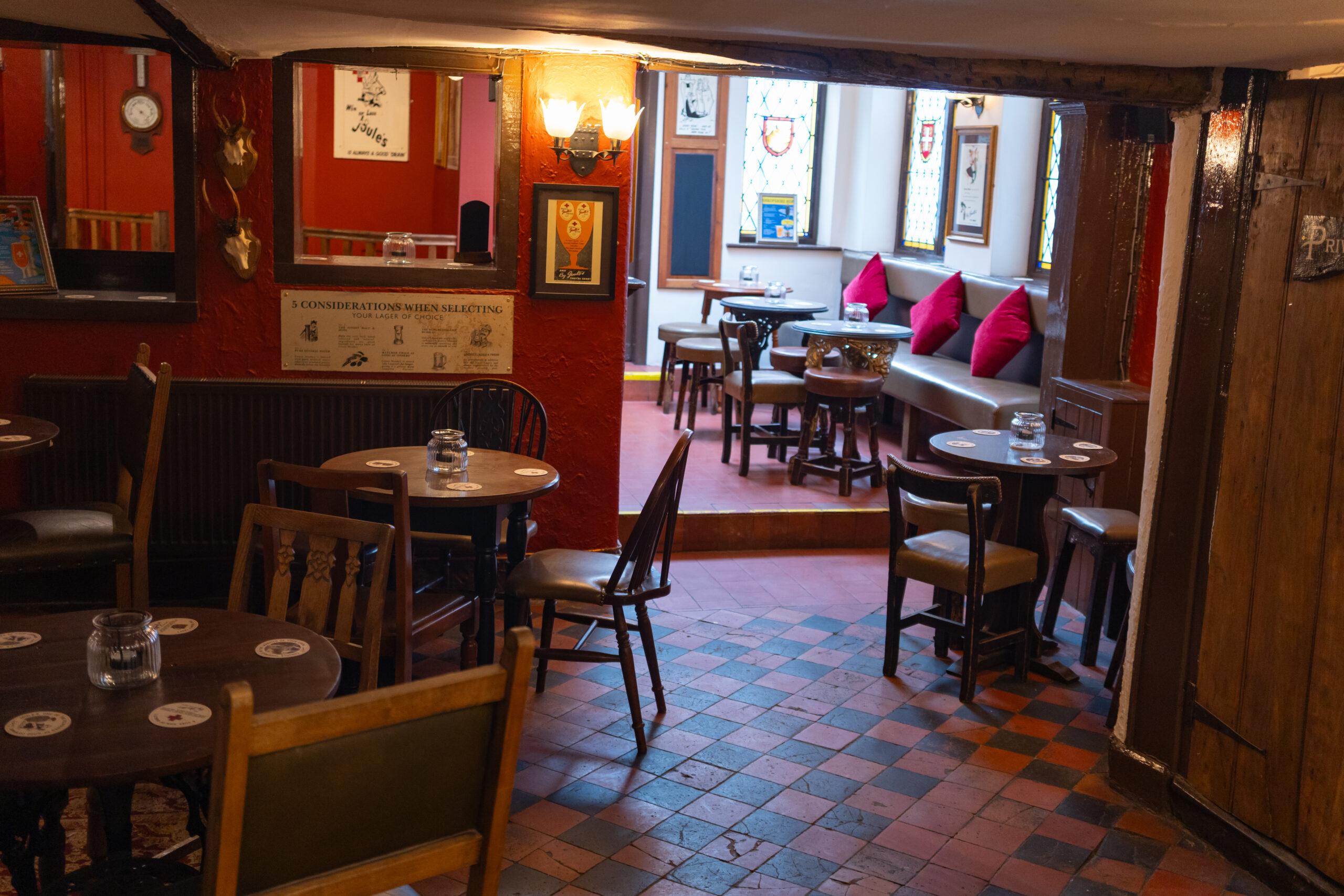 Fox Inn-032