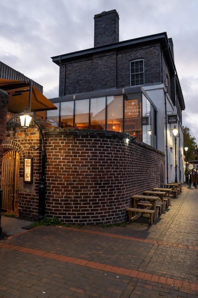 Waterside Tap-171